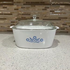Vintage Corningware Blue Cornflower 4 Quart (P-84-B) Casserole Dish with Pyrex P-12-C Lid