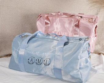 Borsa da weekend personalizzata da donna, ricamo con nome personalizzato, borsone, regalo di laurea per lei, borsa da notte, regali per la luna di miele, borsa da yoga