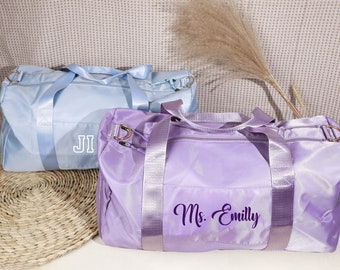 Entwerfen Sie Ihre Monogramme Duffle Bag Personalisierte Duffle Bag Individuell gestickte Name Reisetasche Monogramm Reisetasche Hochzeitstasche Geschenk für Sie