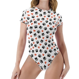 Damen Herzen und Pfotenabdrücke Erwachsenen Strampelanzug / Body Suit