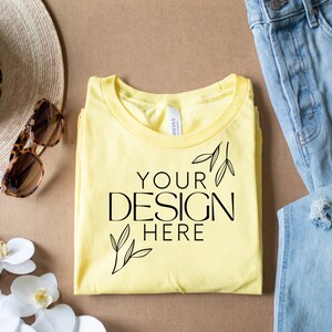 Mockup 3001 amarillo, Mock 3001 de Bella Canvas, Mockup de camiseta 3001, Mockup de impresión bajo demanda, Mockup BC 3001, Mock de camiseta de mujer