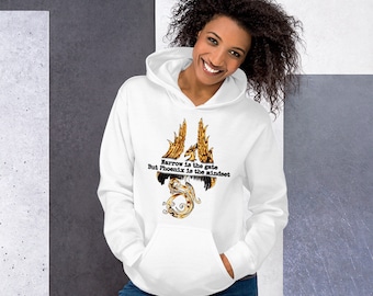 Peut inclure: Sweat-shirt à capuche blanc avec un motif de phénix et le texte "Narrow is the gate But Phoenix is the mindset".