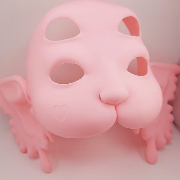 Melanie Martinez Portals Maske | Mit Löchern für Gurt und Befestigungsstifte | Benutzerdefinierte Größen und Farben | Weinende Babymaske