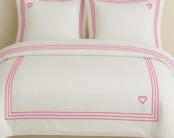 Personalization Heart 400 Thread Count Cotton Sateen Hotel Stitch 3 Piece Duvet Cover in Triple Embroidery Border