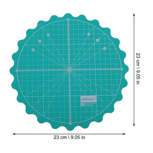 Rotating Cutting Mat, Plastic, Circle, Self Healing, Gridded Board, Craft Table Protection, Turntable Working Pad, Fabric Sewing Accessories 23x23cm/9.05x9.05"