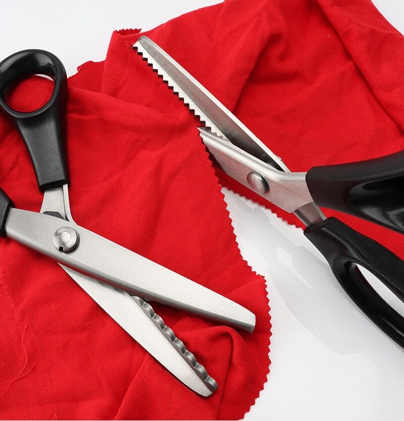 Sewing Scissor 24x1.5cm/9.44x0.59in, 3-18mm Thick Zigzag