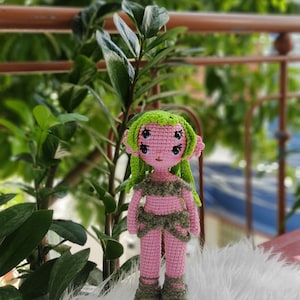 Mels Inspire Crochet Doll Green