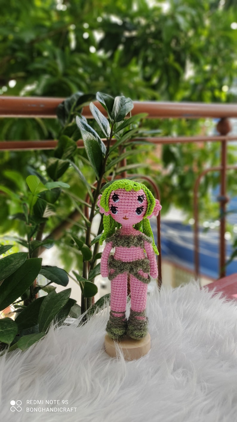 Mels Inspire Crochet Doll Green