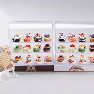 Miniature 1:12 Scale - Dollhouse Cake Sweets Display Cabinet, Bakery Showcase Counter with Cakes & Pastries