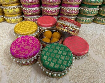 Scatola Ladoo/Bomboniere Lohri/Scatola in acciaio Mithai/Scatole regalo Desi/Scatole di bomboniere indiane/Scatola Laddoo/Scatola per dolci/Scatola Puja/Scatola Mithai/Scatola Punjabi Bhaji