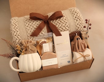 Halloween Boo Box for her, Halloween Gift box for Daughter, Fall Gift Box, Halloween Gift Box with Pumpkin Light, Boo Box for Girlfriend