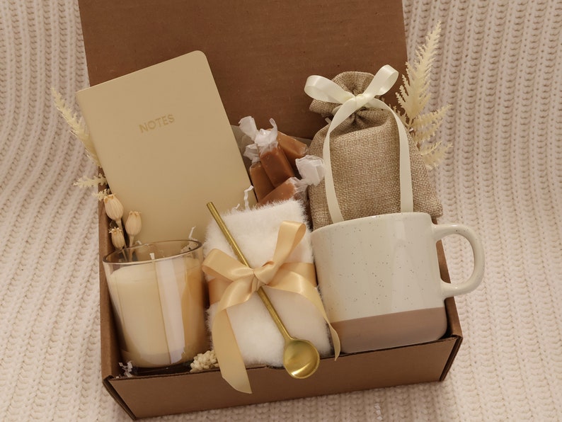 Sending Hugs Gift Box For Her, Birthday Gift, Self-Care, Comfort Care Package For Women, Sending Hugs And Love, Sympathy Gift BeigeNotesGlassCandl