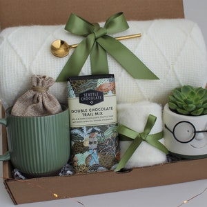 Thank You Gift Box For Men And Women, Hygge Gift Box, Employee Appreciation Gift, Birthday Gift Basket For Dad, Friend, Corporate Gifting FaceWithGlassesSucc