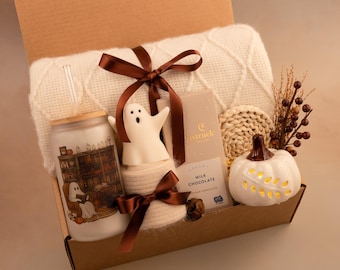 Cesta de Halloween para ella, acogedor set de regalo de Halloween, paquete de cuidado otoñal, abrazo en una caja, regalo de autocuidado