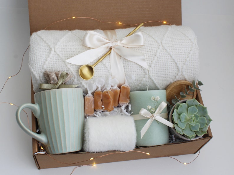 Cozy Hygge Gift Box, Fall Gift Box, Holiday Gifts, Gift Set For Her Mom, Miss You, Sending A Hug, Gift For Colleagues, Self Care Gift Box GreenPillarBlanke