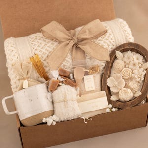 Sending Healing Vibes Gift Box For Women, Succulent, Socks, Candle, Get Well Gift For Her, Thinking Of You Gift, Gift Basket With Blanket WhiteFloweWoodCandle