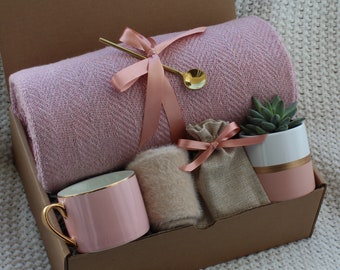 Geschenkbox zum Senden von Umarmungen, Geschenkbox zur Selbstfürsorge, Pflegepaket für Sie, Andenken an Ihre Freundin, Dankeschön, Tee-Geschenkbox, Geschenkkorb zur Aufmunterung