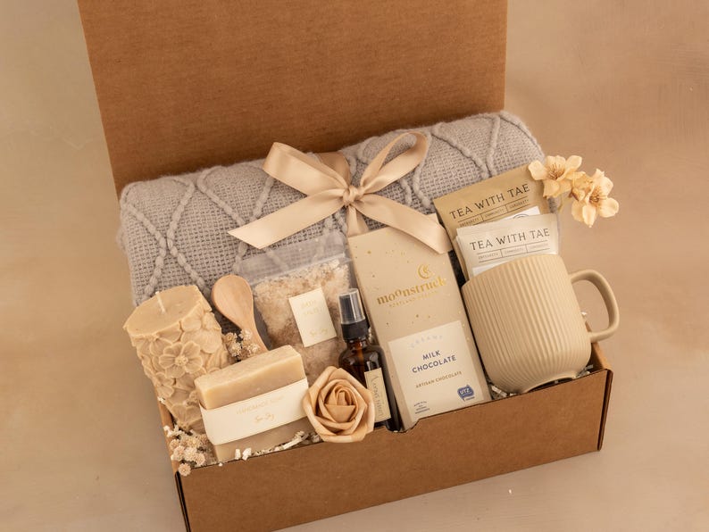 Personalized Gift For Women, Tea Gift Set, Custom Spa Gift Basket, Care Package For Her, Self Care Gift Box, Thank You Gift, Birthday Box GrayBlanktBeigeSpa