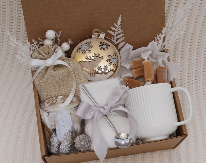 Christmas Gift Box, Friendship Gift, Self Care Box For Women, Care Package For Her, Care Package For Her, Hygge Gift Box