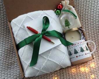 Christmas Gifts For Women, Christmas Gift Baskets, Hygge Gift Box For Friend, Mom, Sister, Holiday Self Care Gift Box