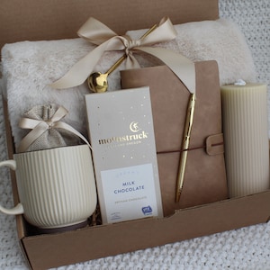 Hygge Gift Box For Her, Self Care Gift Set, Gift Box For Friend, Cozy Gift Box, Cozy Care Package, Gift Box For Women, Gift Box For Her RibCandleBeigeMug