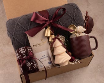 Holiday Gift Basket, Personalized Christmas Gift Box, Corporate Gift Box, Christmas Gift Basket, Holiday Gift For Clients And Employees