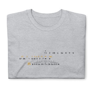 Leica t-shirt Summilux-M 35 f/1.4 ASPH lens marking Unisex Grey & White