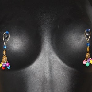 Nipples jewelry non piercing. Foreplay nipple toys. Mature.