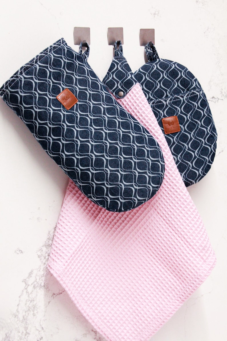 DenimDekoLT Oven Mitt and Pot Holder