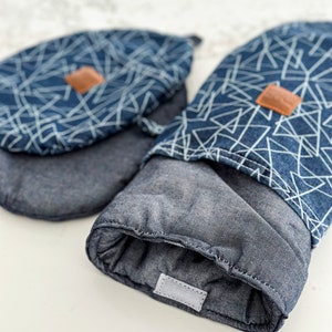 Unique Double Oven Mitts, 3 finger tips Towels for Modern Home, Woven Potholder, Handmade Housewarming or New Home Gift, Kitchen accessories - oven glove and pot holder view of seperate parts - inner and outer