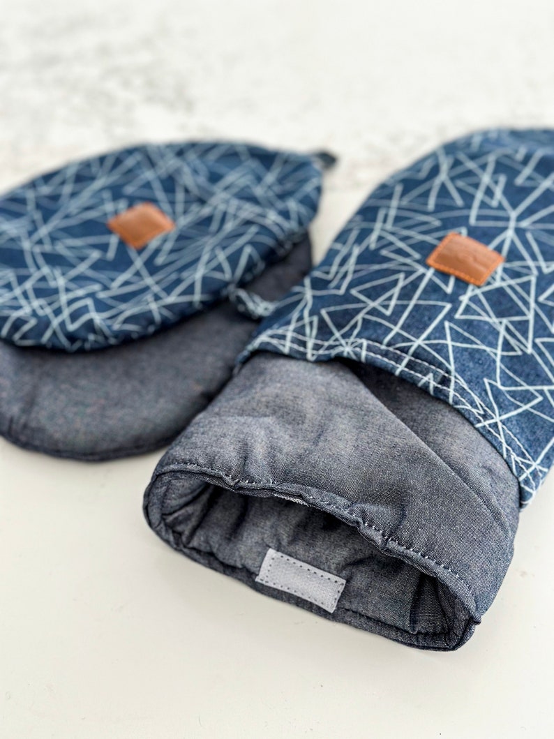 Unique Double Oven Mitts, 3 finger tips Towels for Modern Home, Woven Potholder, Handmade Housewarming or New Home Gift, Kitchen accessories - oven glove and pot holder view of seperate parts - inner and outer