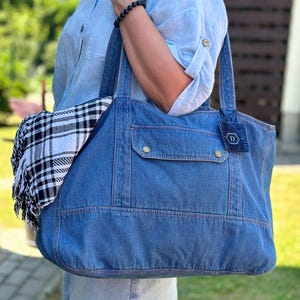 Bolso de fin de semana de jeans con cremallera, bolso de hombro grande de mezclilla deshilachada, bolso de playa grande familiar, bolso de noche ligero, regalo práctico boho