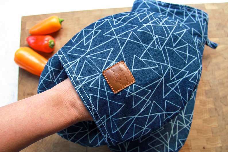 Unique Double Oven Mitts, 3 finger tips Towels for Modern Home, Woven Potholder, Handmade Housewarming or New Home Gift, Kitchen accessories - denim poholder on the hand, like aglove