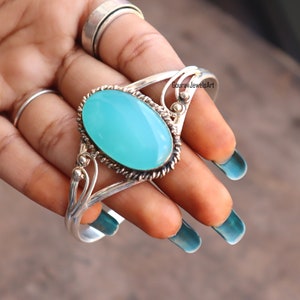 Chalcedony Yellow Gold Plated Beauty Fashion Bracelets