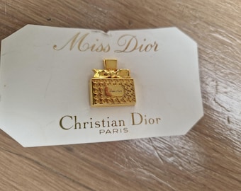Dior Miss Dior pin brooch
