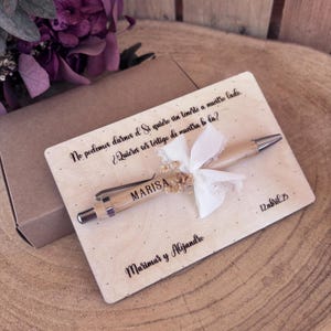 Cajita regalo para testigo de boda con bolígrafo personalizado