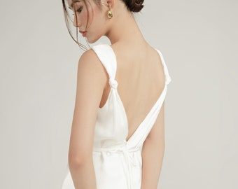 Silky Satin Slip Dress Elegant Wedding Dress Low Back Floor Length Celestial Gown Engagement Dress for Bride Sleeveless Evening Attire