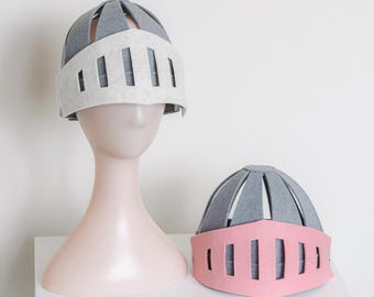 Felt Knight Helmet for Kids, Medieval Costume Helmet, Pretend Play Toy, Kids Knight Hat, Viking Costume, Waldorf Toy