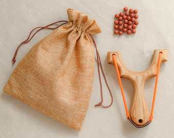 Wooden Slingshot Set, Handcrafted Outdoor Toy with Eco Clay Balls, Adventure Kit for Kids, Classic Wood Sling Shot, Nature Inspired Gift