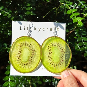 Real Kiwi Fruit Earrings, Handmade Pressed Kiwi Resin Fruti Earrings, Dired Kiwi Fruit Dangle Drop Earrings Jewelry, Christmas Gifts for Her