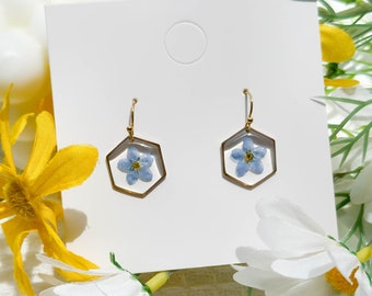 14K Gold Forget Me Not Resin Flower Earrings, Handmade Pressed Real Flower Resin Earrings, Dired Flower Hexagon Drop Earrings, Birthday Gift