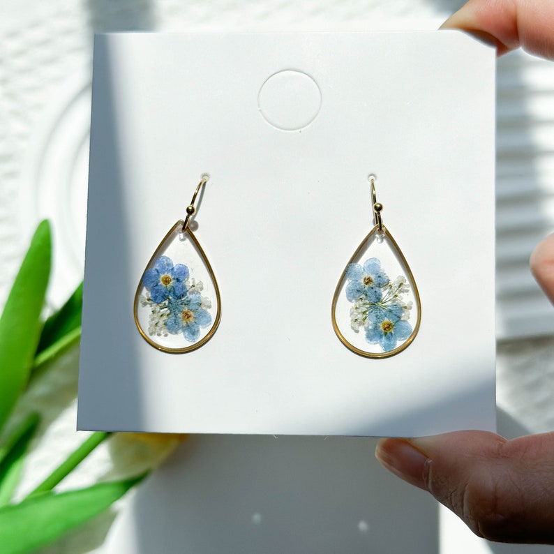 Forget Me Not Resin Flower Earrings, Handmade Pressed Real Flower Resin Earrings, Dangle Drop Earrings, Dired Flower Earrings, Birthday Gift zdjęcie 6