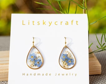 Gold Forget Me Not Flower Earrings, Handmade Pressed Real Flower Resin Earrings, Dangle Drop Earrings, Dired Flower Earrings, Birthday Gift