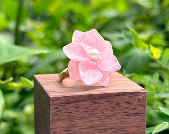 Adjustable Hydrangea Flower Ring, Pressed Flower Pearl Ring, Nature Jewelry, Dired Flower Resin Ring, Anniversary Gift,Pink Hydrangea Ring
