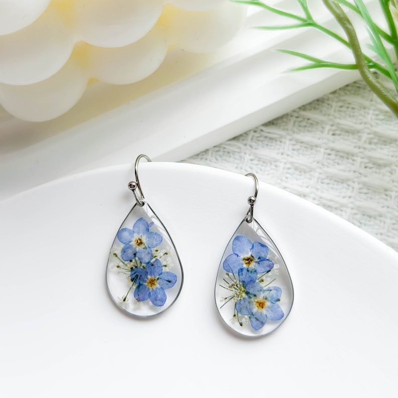 Forget Me Not Resin Flower Earrings, Handmade Pressed Real Flower Resin Earrings, Dangle Drop Earrings, Dired Flower Earrings, Birthday Gift image 1