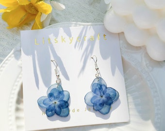 Boucles d'oreilles fleur d'hortensia véritable, boucles d'oreilles en résine de fleur d'hortensia pressée à la main, boucles d'oreilles pendantes fleur d'hortensia, cadeau d'anniversaire pour elle