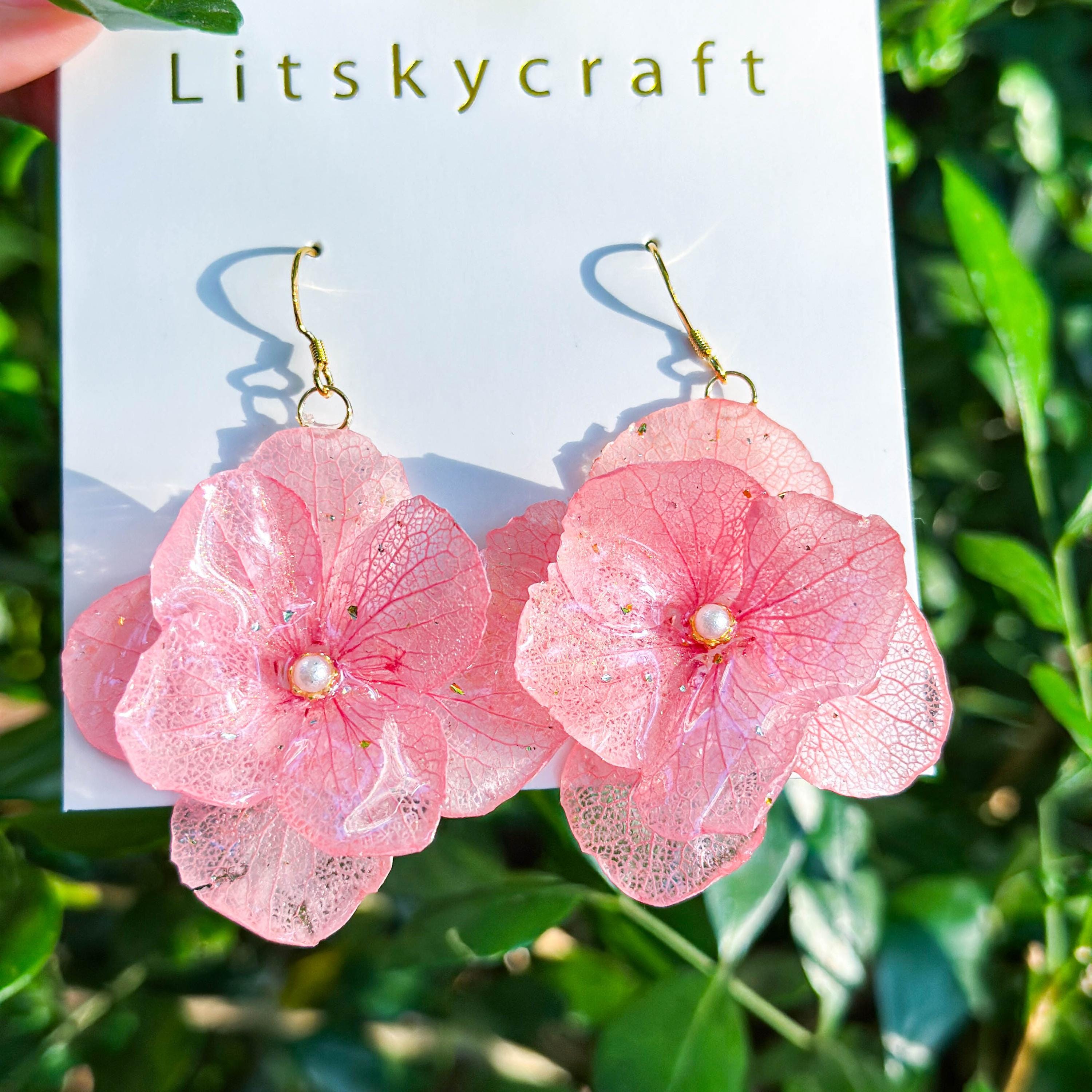Real Hydrangea Flower Earrings, Handmade Pressed Hydrangea Flower Resin Earrings, Dried Flower Dangle Drop Earrings, Christmas Gift For Her