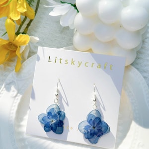 Real Hydrangea Flower Earrings, Handmade Pressed Hydrangea Flower Resin Earrings, Dired Flower Dangle Drop Earrings, Birthday Gift For Her zdjęcie 6