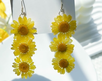 Real Daisy Resin Flower Earrings, Handmade Pressed Daisy Flower Resin Earrings, Dired Flower Dangle Drop Earrings, Mother's Day Gift for Her