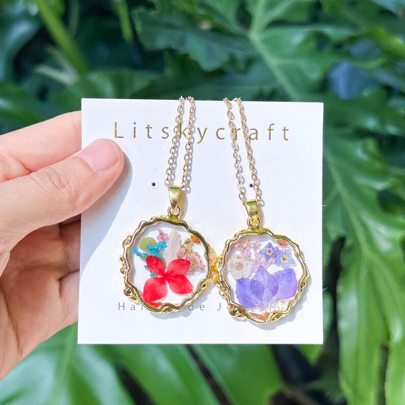 Me Not Real Flower Resin Necklace, Dried Flower Necklace, Gold